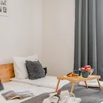 Chic & Quiet Flat In The Heart Of Old Town *
